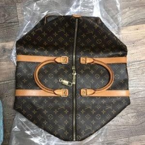 Louis Vuitton bag keepall 50 with lock and key